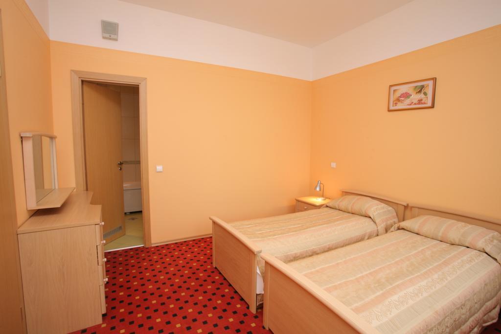 Belorus Hotel Друскининкай Стая снимка
